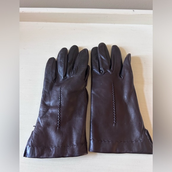 Accessories - Ladies leather gloves